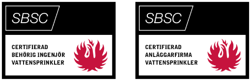 SBSC-certifieringar: Behörig ingenjör och anläggarfirma för vattensprinkler Två SBSC-certifikat: Behörig ingenjör vattensprinkler och anläggarfirma vattensprinkler med röd brandsymbol på svartvit bakgrund